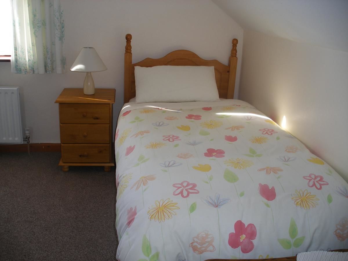 Отели типа «постель и завтрак» Doolin Cottage B&B Дулин